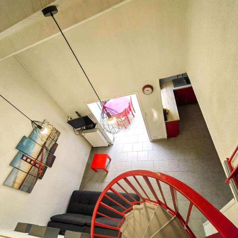 Villa mitoyenne au calme avec parking et piscine commune - FR-1-607-126 - Villa - 15