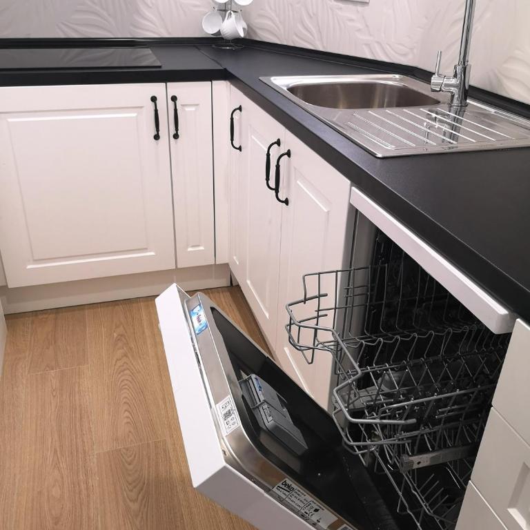 ApartEasy - Atic Sants - Apartment with Terrace - 11