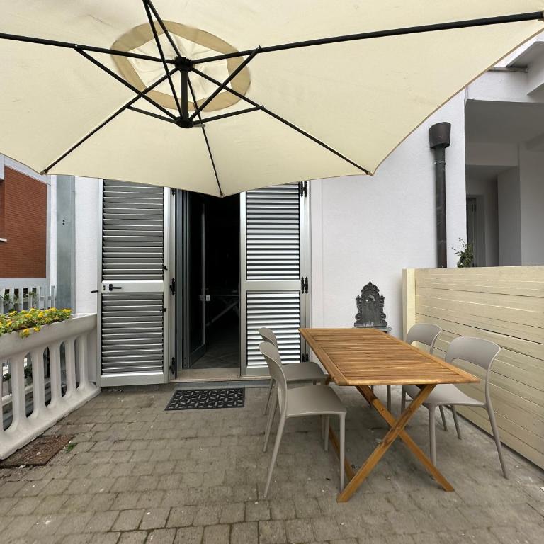 Residence Rimini Relax - Deluxe Apartment with Garden - 24