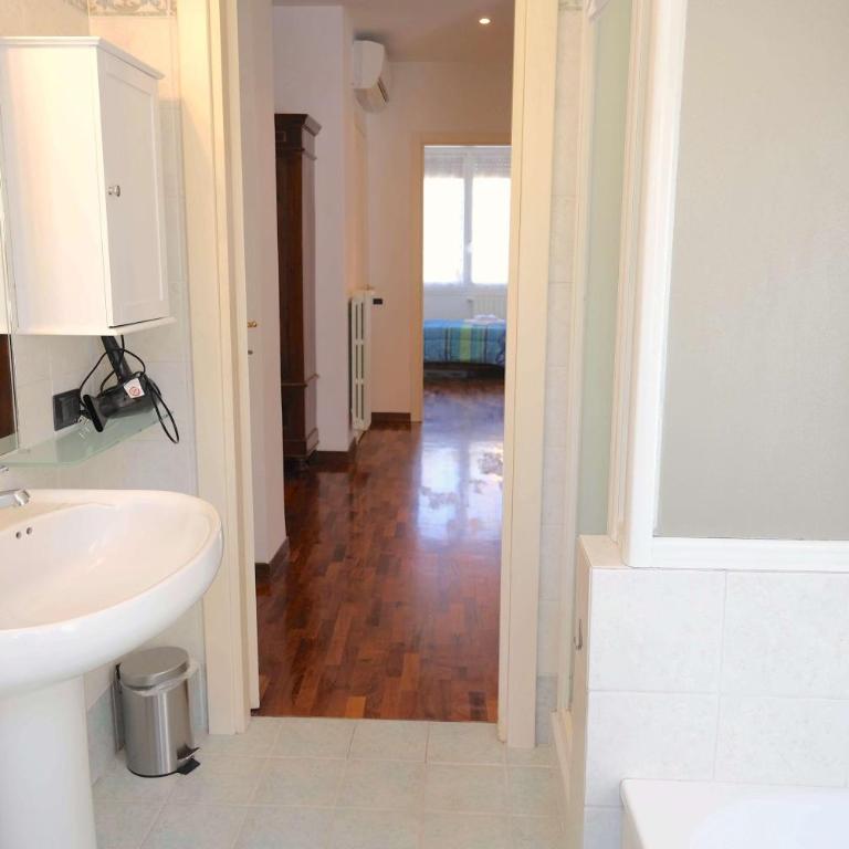 Case VR Holiday - Residenza Leo - Two-Bedroom Apartment - 19