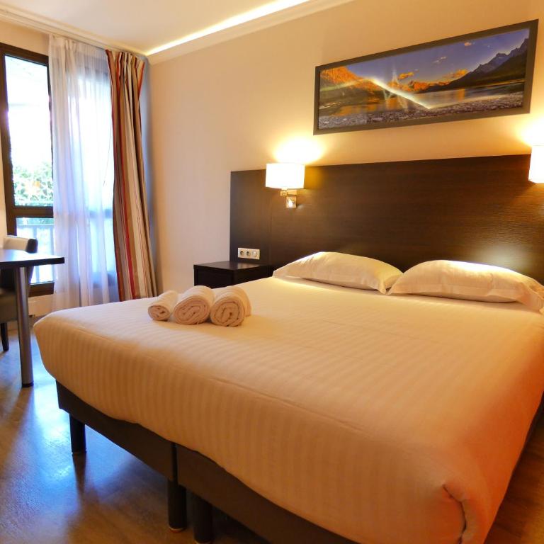 Contact Hotel B&G Limoges Sud - Chambre Double - Accessible aux Personnes à Mobilité Réduite - 5
