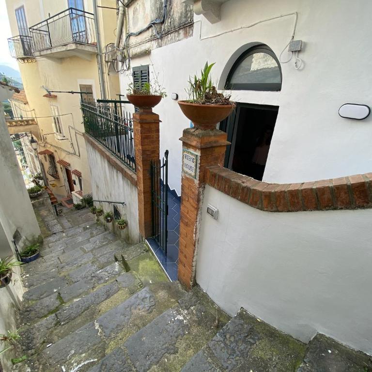Casa vacanza: The Wind Rose - One-Bedroom Apartment - 8