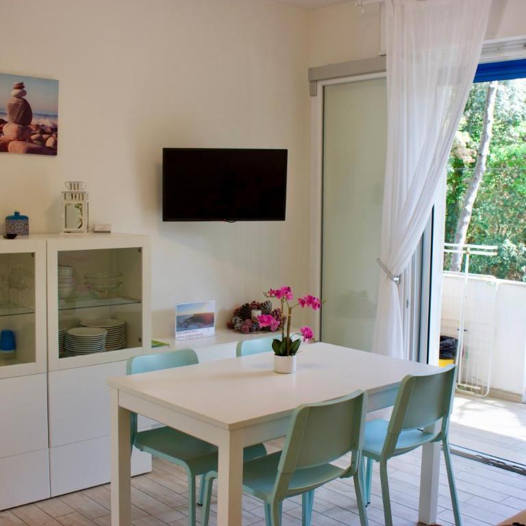 Villa Antonietta 4, Relax nella pineta - Appartamento con 2 Camere da Letto - 4