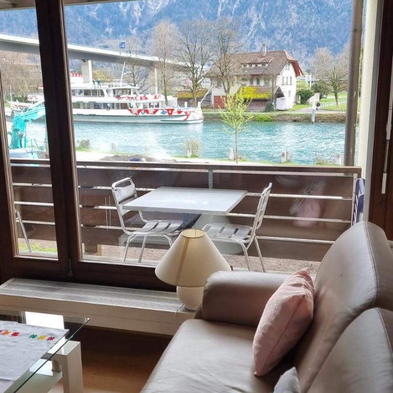Studio 112 - Riverside - One-Bedroom Apartment - 6