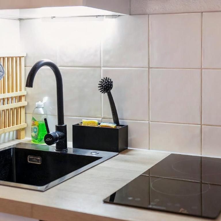 Superbe appartement - Parking Gratuit - 4 Personnes - One-Bedroom Apartment - 16