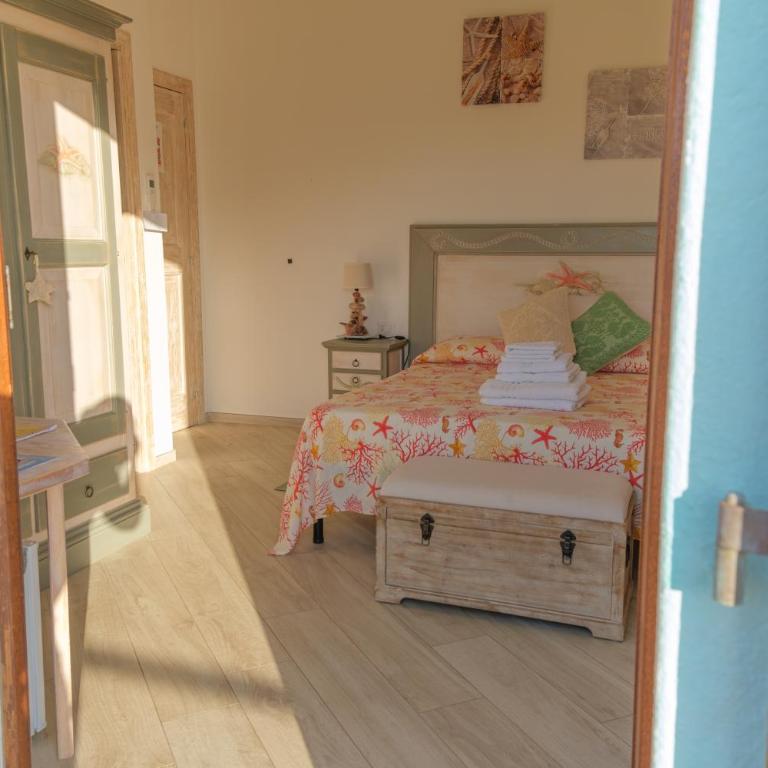 Tenuta Petra Manna - Camera Matrimoniale con Bagno Privato - 3