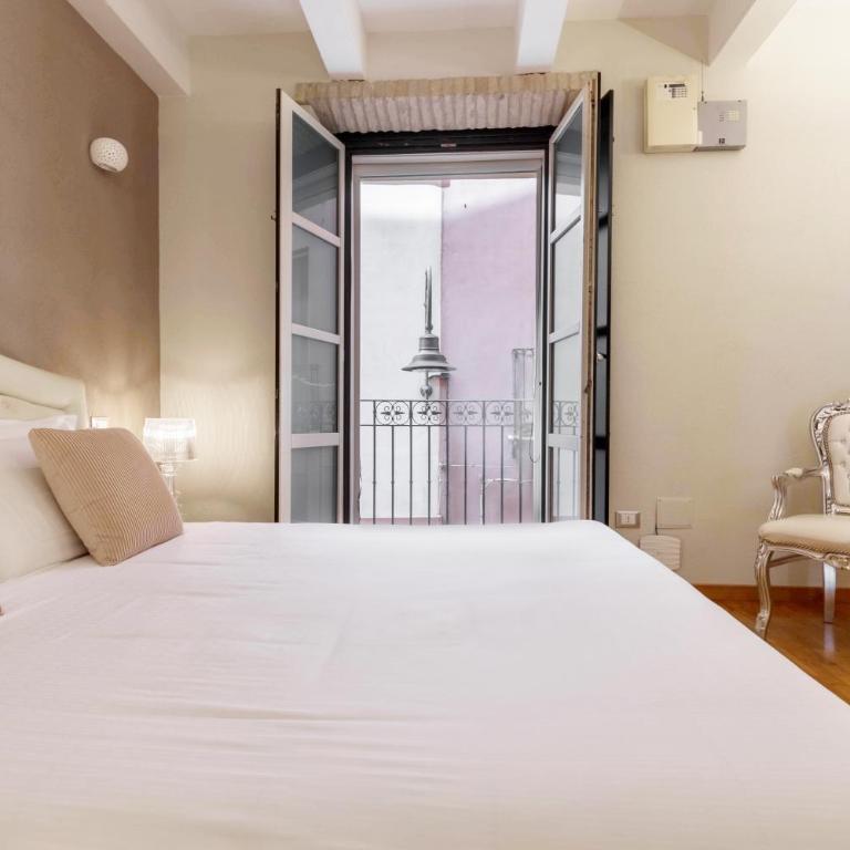 Martini Castello Boutique Rooms - Deluxe Queen Room - 9