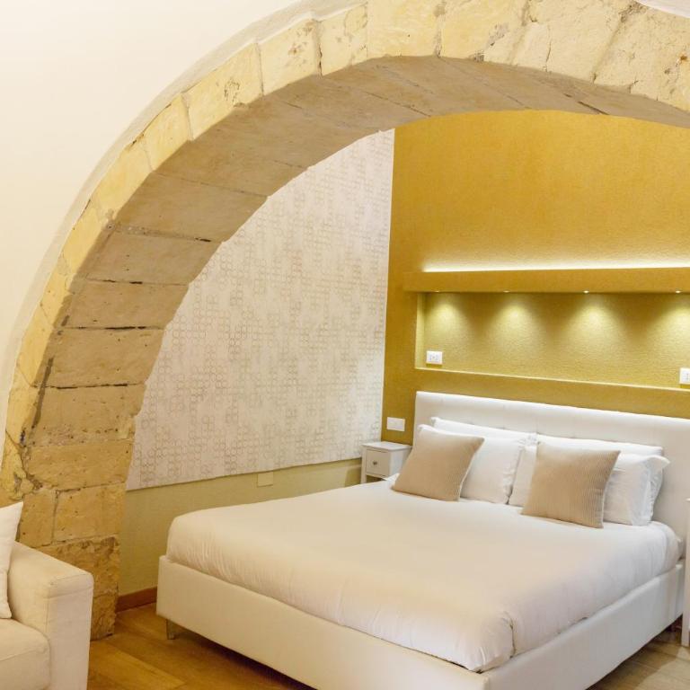 Martini Castello Boutique Rooms - Double Room with Private External Bathroom - 7