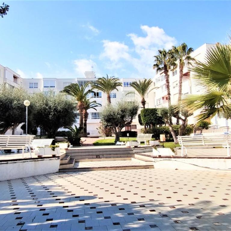 Stylish Seaview Apartment - Apartment - 41