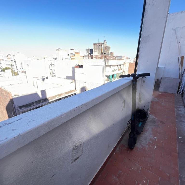 Hermoso departamento 2 dormitorios con cochera - Two-Bedroom Apartment - 8