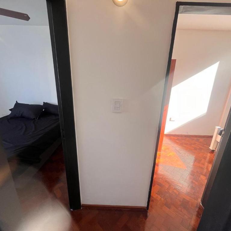 Hermoso departamento 2 dormitorios con cochera - Two-Bedroom Apartment - 19