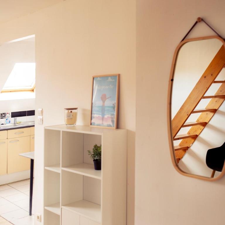 ++++ CENTRAL COSY DUPLEX ++++ A 5 MIN DES REMPARTS ET 12 MIN DE PLACE DALTON A PIEDS - Appartement 1 Chambre - 23