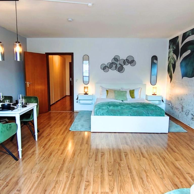HOMELY STAY Serenity Greens - Stylisch Studio-Apartment with kitchen - 15 min from Central Station-pet friendly - Apartamento - 9