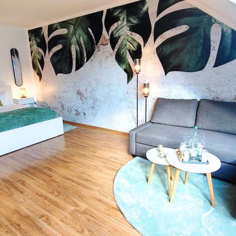 HOMELY STAY Serenity Greens - Stylisch Studio-Apartment with kitchen - 15 min from Central Station-pet friendly - Apartamento - 8