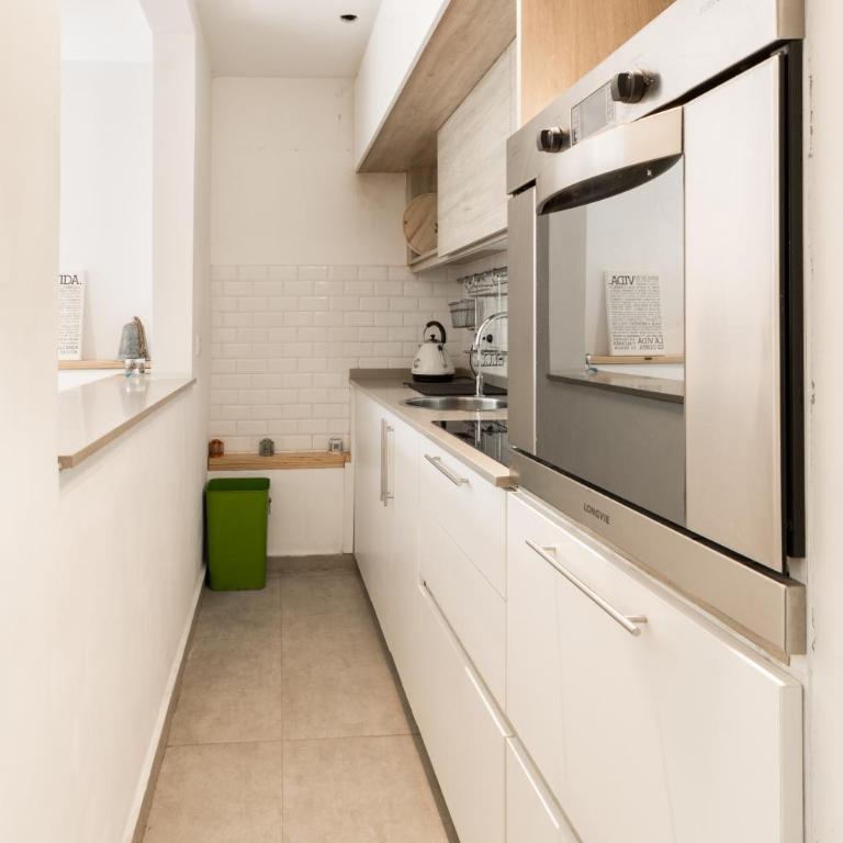 Apartamento con terraza y plantas - Apartamento de 1 dormitorio - 6