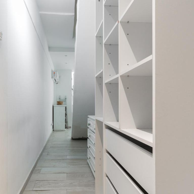 Apartamento con terraza y plantas - Apartamento de 1 dormitorio - 22