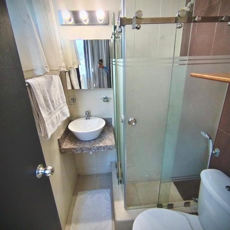DEPARTAMENTO, a una calle de la PLAYA Y MALECÓN - Apartamento de 3 dormitorios - 37