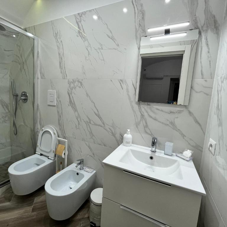Donn'Anna Naples City Center - Appartamento con Balcone - 20
