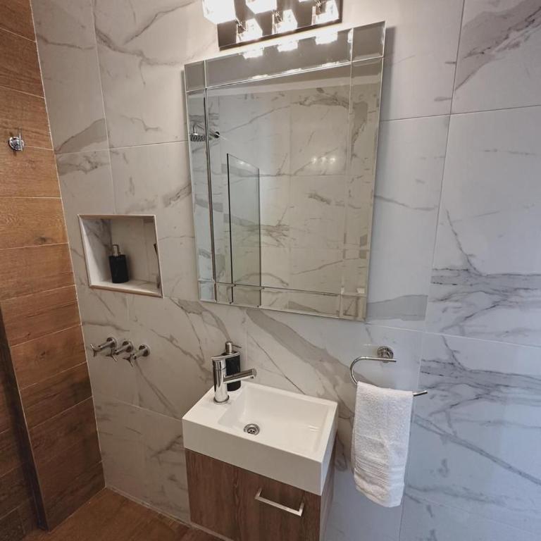 Departamento nuevo en el barrio de Recoleta - Apartamento de 1 dormitorio - 13