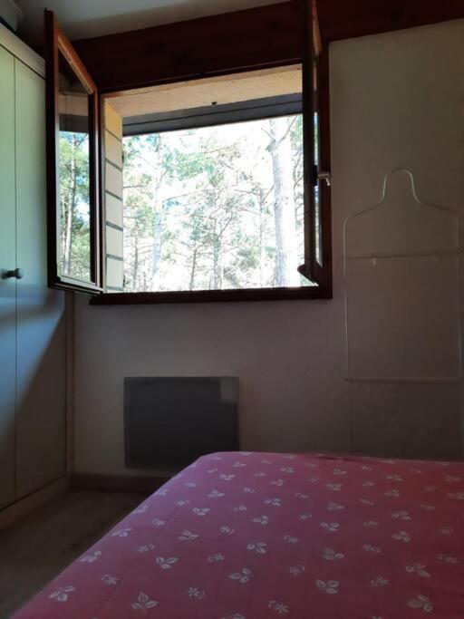 Maison d'été familiale, piscine dans la résidence - Two-Bedroom House - 9