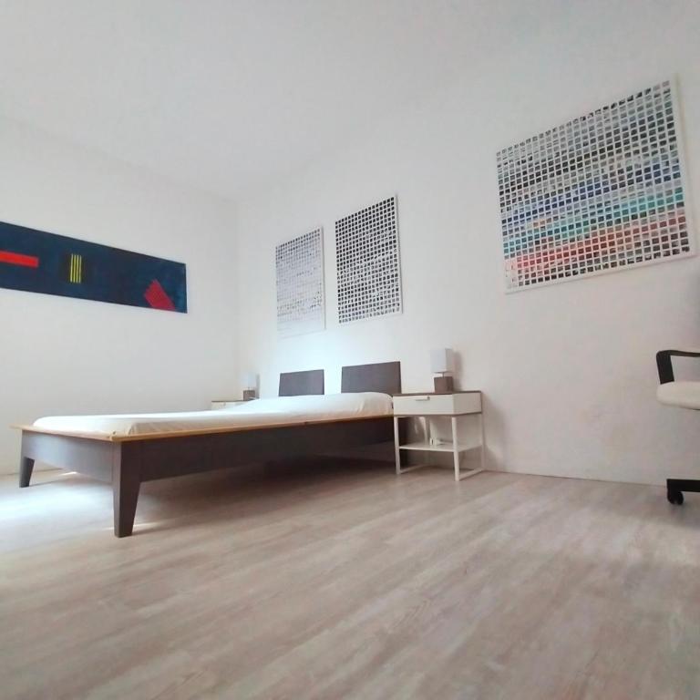 Center Room Visionarea - Large Double Room - 7