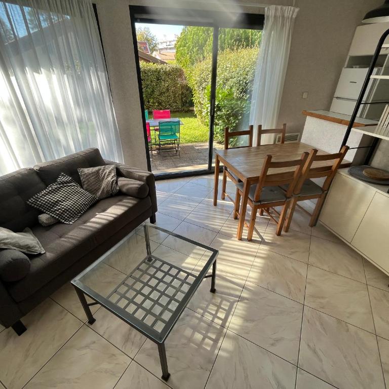 Charmant T1 bis à Arcachon, 300m Plage de Pereire, Terrasse et Jardinet - FR-1-319-59 - Studio - 1
