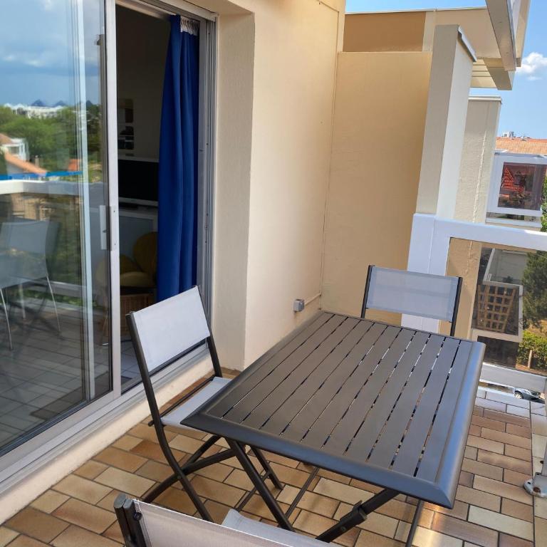 Studio Cabine - Centre Ville, Proche Plage et Casino, Parking Sécurisé, Balcon et Équipements Complets - FR-1-319-495 - Appartamento - 10