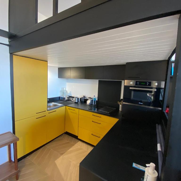 Arcachon : studio duplex face plage, centre-ville, Wi-Fi, parking - FR-1-319-500 - Monolocale - 7