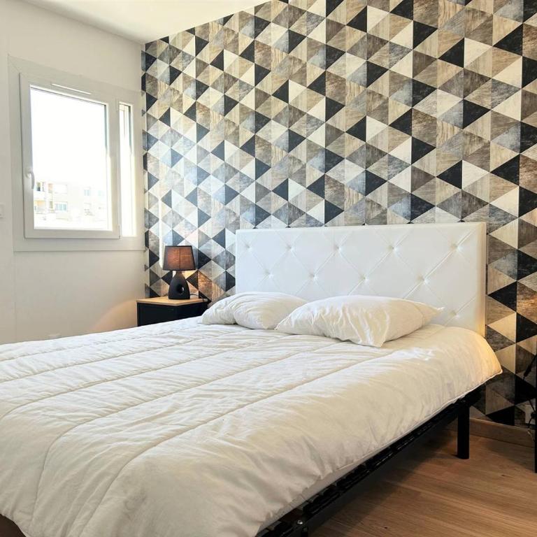 Appartement 3 pièces refait à neuf avec parking, 4 couchages, proche plage et commerces - Le Lavandou - FR-1-251-584 - Appartamento - 12