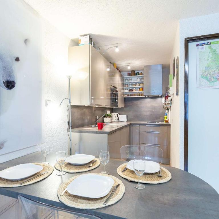 Studio pour 4 avec balcon et garage, proche téléphérique Saint-Lary-Soulan - FR-1-296-497 - Studio - 3