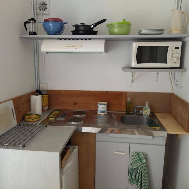 Studio indépendant dans charmante bastide - Chambre Double avec Salle de Bains Privative - 6