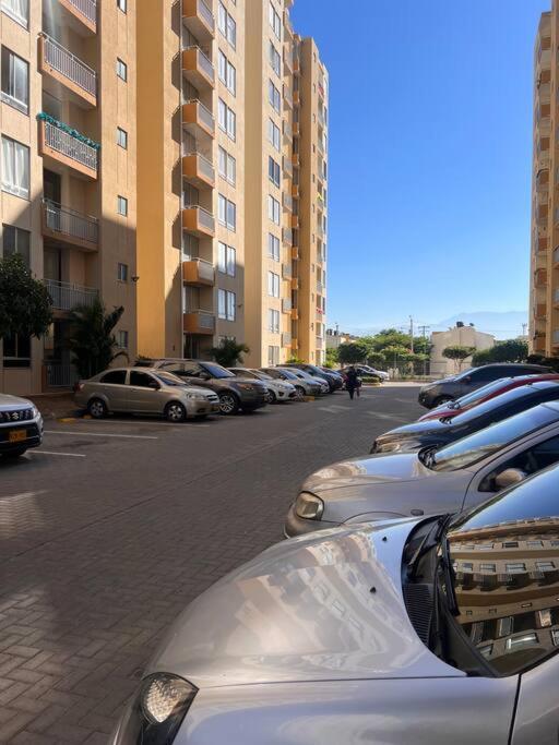 Apartamento lujoso en Valledupar - Three-Bedroom Apartment - 21