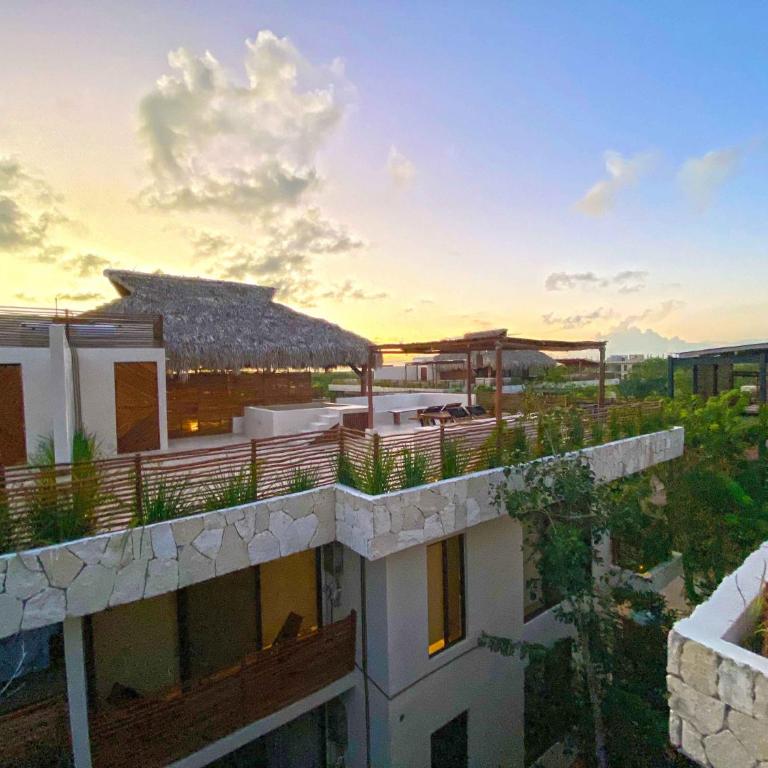 RELAX TULUM Family Friendly Apartment in the in the jungle - pools & cenotes - Two-Bedroom Apartment with Terrace - 67