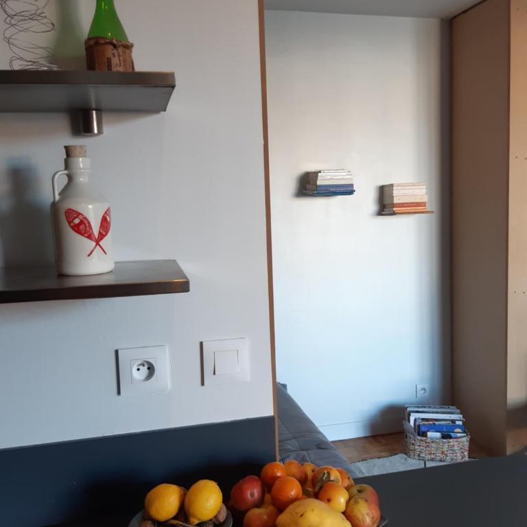 2 pièces lumineux quartier animé - Appartamento con 1 Camera da Letto - 7