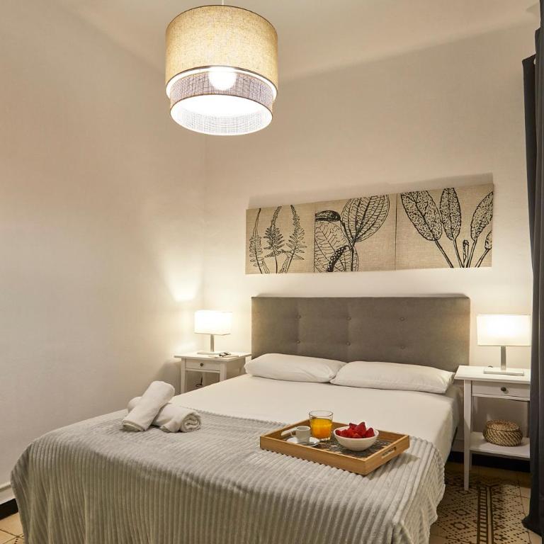 BBarcelona Sagrada Familia Garden Apartment - Three-Bedroom Apartment - 15