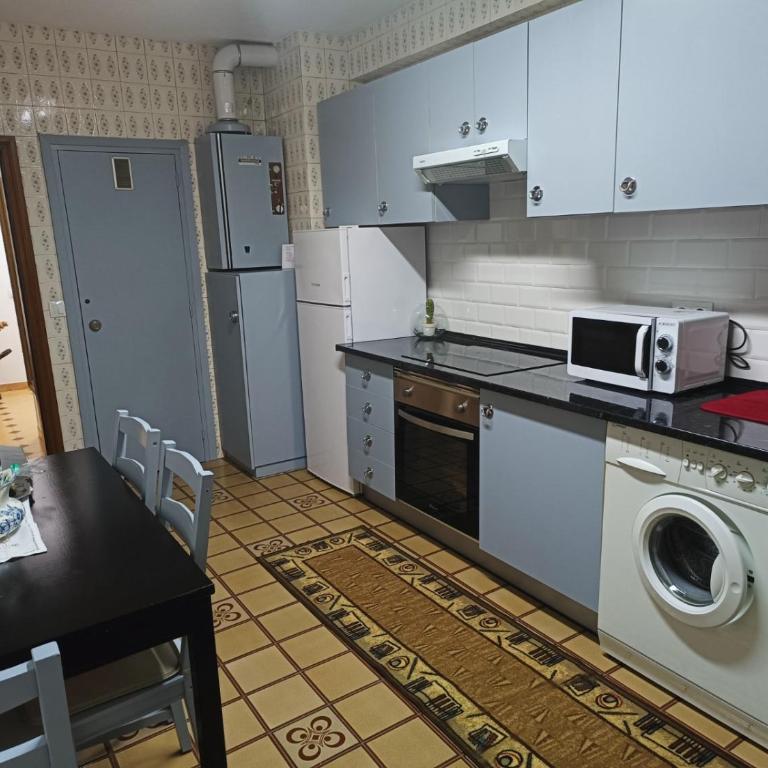 Naranjo de Bulnes 2 'El Folgar' - Apartamento de 2 dormitorios - 12