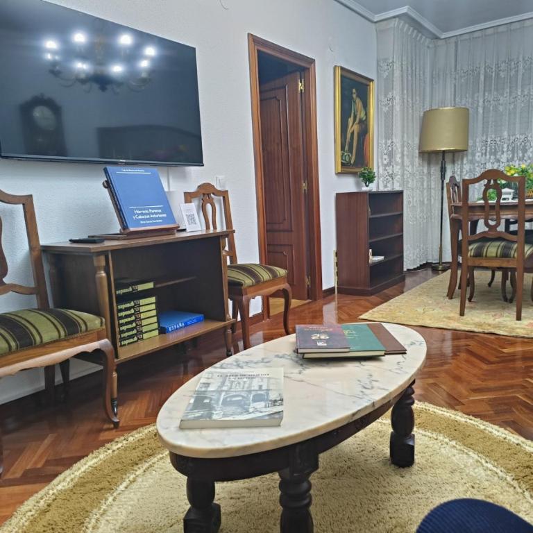 Naranjo de Bulnes 2 'El Folgar' - Apartamento de 2 dormitorios - 1