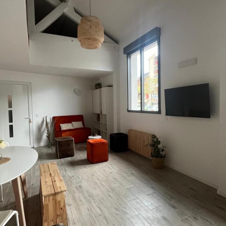 ÂU-LAC loft rénové en 2024 - Maison 3 Chambres - 12