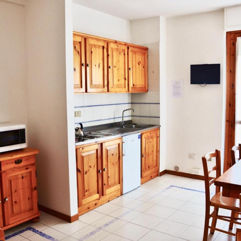 Residence with swimming-pool just a few steps from the beach - Appartamento con 1 Camera da Letto - 9