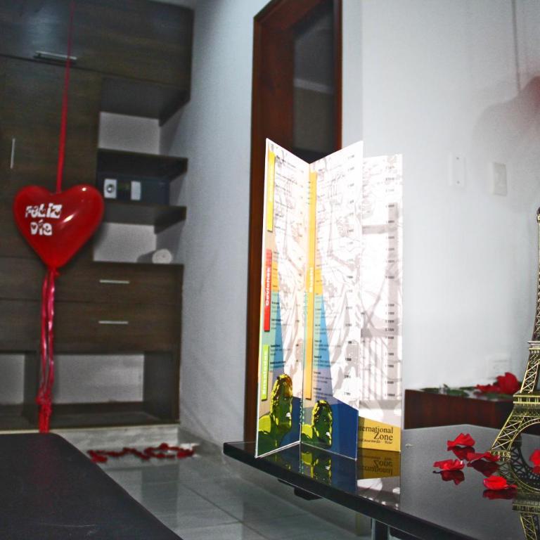Hotel Primavera Plaza - Suite con bañera de hidromasaje y cama grande - 7