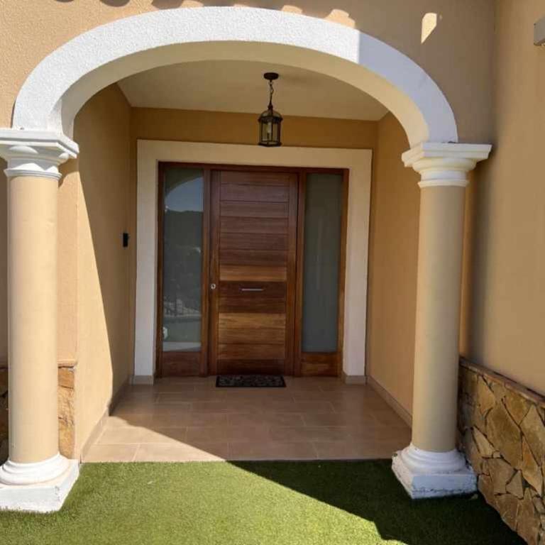 Casa Mas Ambros con piscina desbordante - Villa con piscina privada - 12