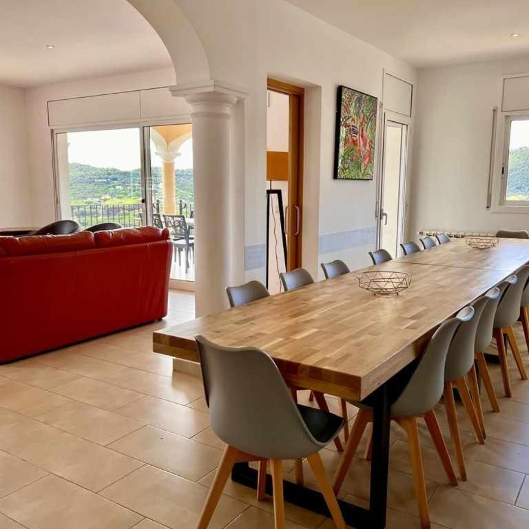 Casa Mas Ambros con piscina desbordante - Villa con piscina privada - 24