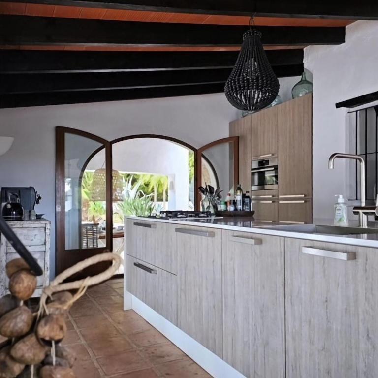 Spacious Retreat with Games - Villa de 3 dormitorios - 4