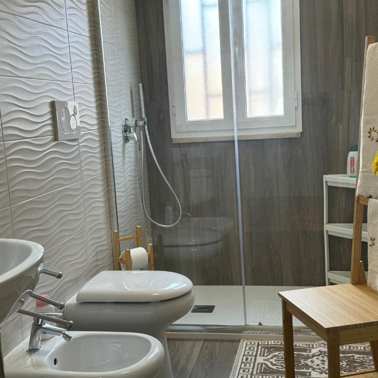 Casa Vacanze La Perla Rara - Two-Bedroom Apartment - 11