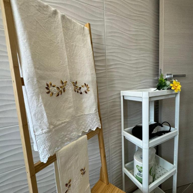 Casa Vacanze La Perla Rara - Two-Bedroom Apartment - 12