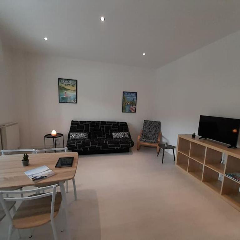 Aix-les-bains centre, 2 ch, 4 pers, climatisé - Room #1183923601 - 4