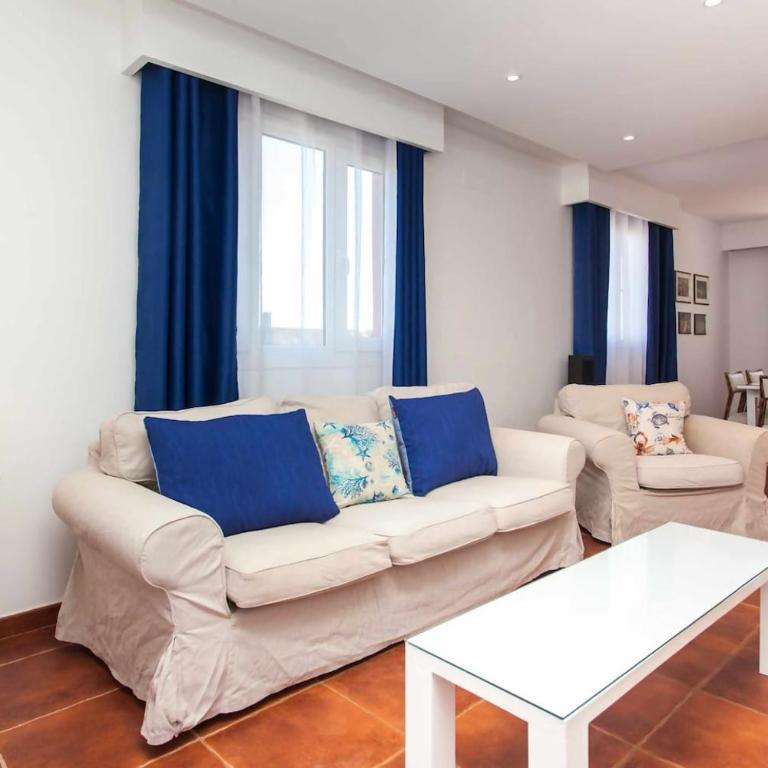Villa Emma - Private Pool Wifi FIBRA Mini-Golf - Three-Bedroom Villa - 14