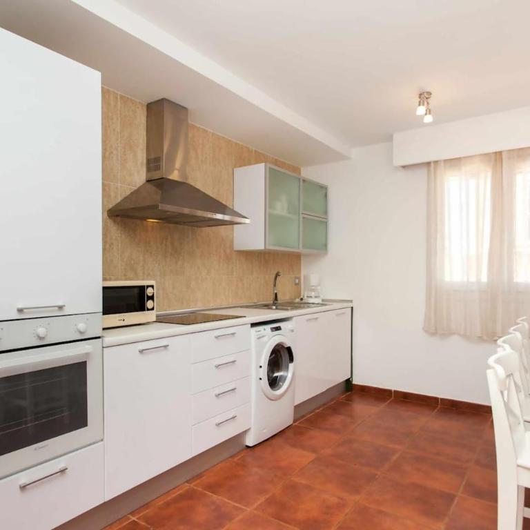 Villa Emma - Private Pool Wifi FIBRA Mini-Golf - Three-Bedroom Villa - 16