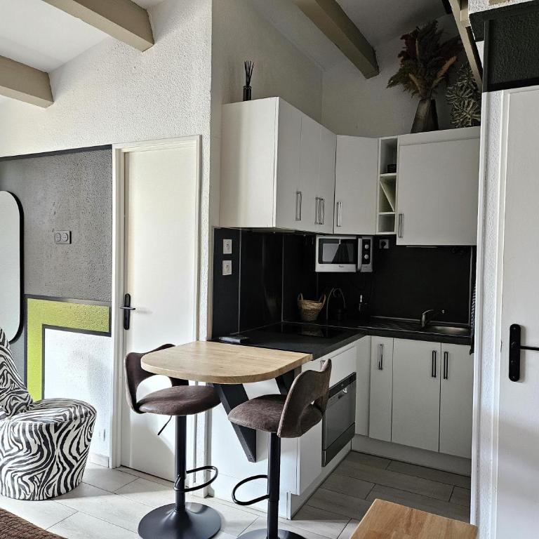 Appartement Style Loft - proche Village Naturiste - Apartment mit Balkon - 12