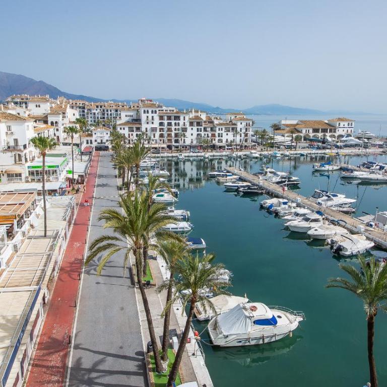 Marina Real 253 - Room #1183945002 - 19